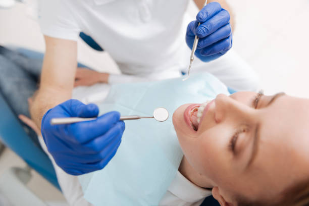 Best Emergency Dental Care  in Paris, TN